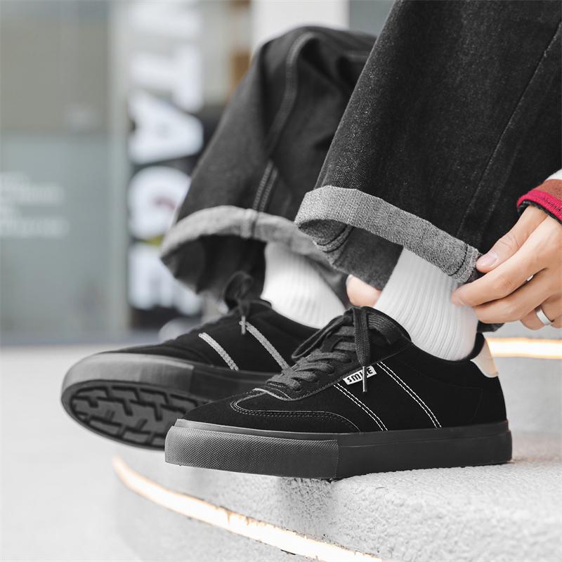 Fashion Red Skate Casual Shoes Walking Suede Sneakers for Men Skateboarding Shoe Flat Retro Moral Training Canvas Casual Sports