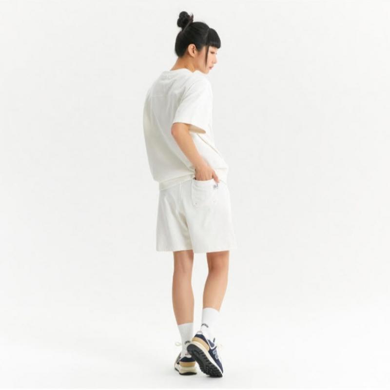 New Balance Shorts Kqj Nbnve21053 64 Public Essential Pin Tuck 5 Part Shorts  Sta