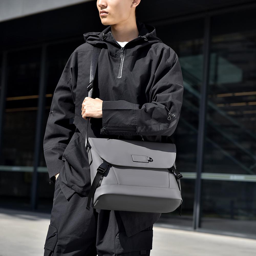 Men's Crossbody Bag One-shoulder Messenger Bag Travel Backpack Portable Business Bag