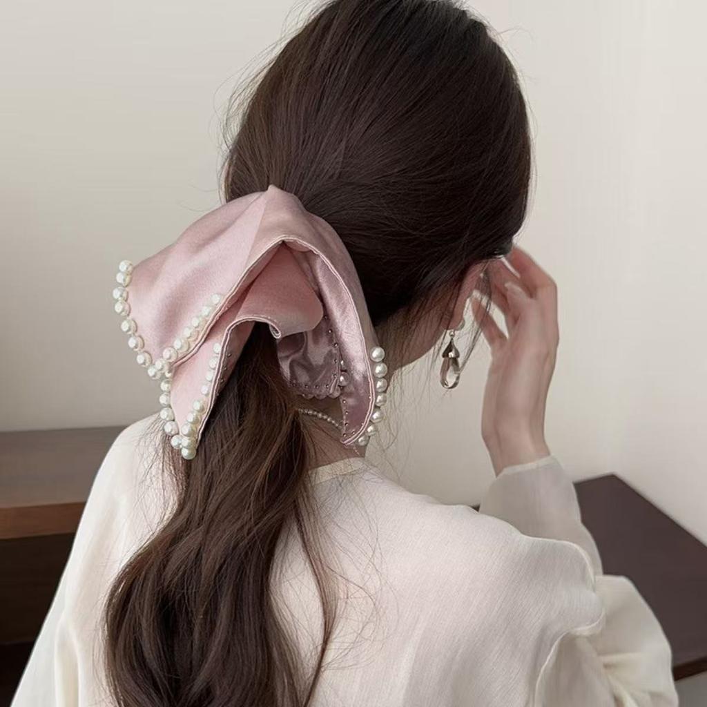 Luxury Satin Pearl Square Scrunchie Elegant Hair Tie For Women