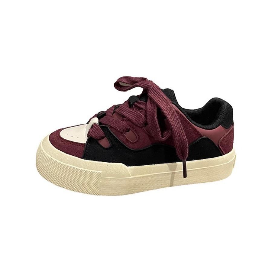 Fashion Retro Hong Kong style board shoes for women spring and summer 2025 new versatile shoes thick soled versatile white shoes