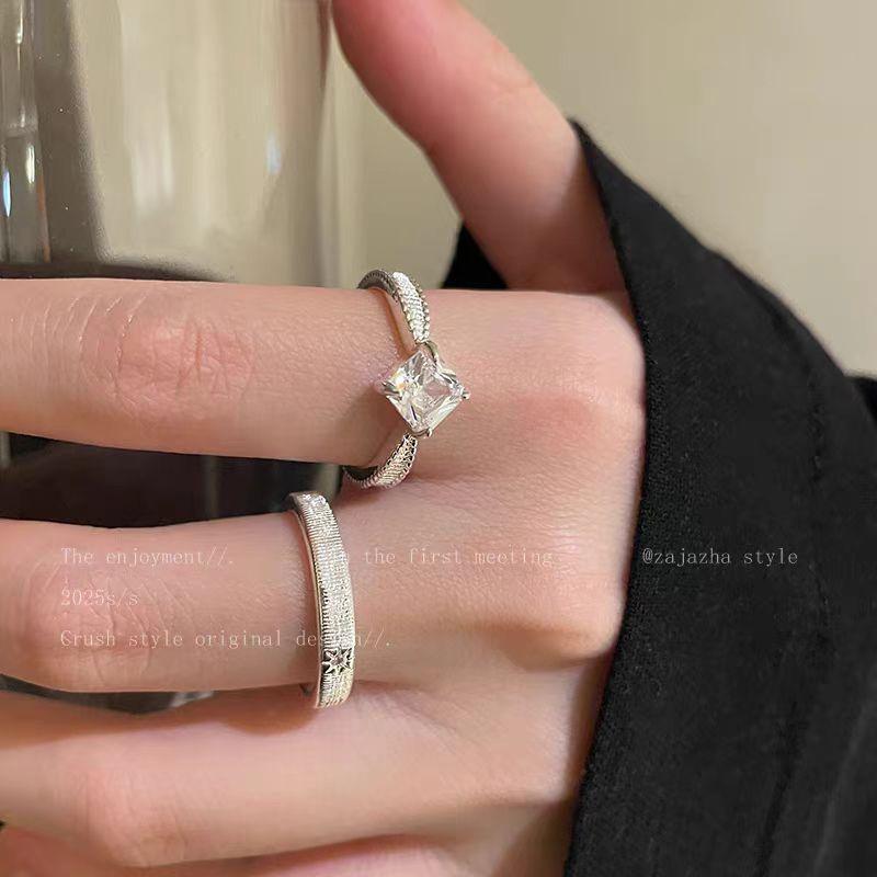 Vtager Medieval Gold Brushed Sugar Cube Zircon Ring Women'S Light Luxury High-End Niche Design Open Ring