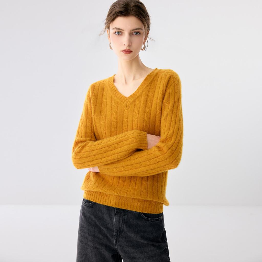 Lekasha Cashmere Cable Knit V-Neck Loose Base Layer Shirt