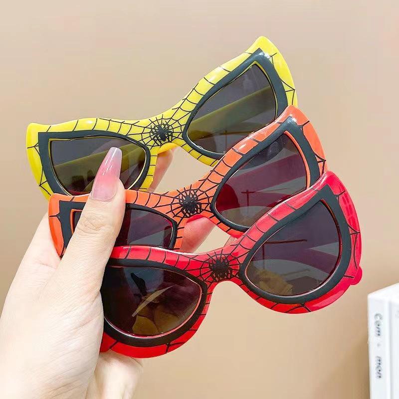 Cartoon Spiderman Kids' Sunglasses - Fun Fashion Posing Glasses for Boys and Girls