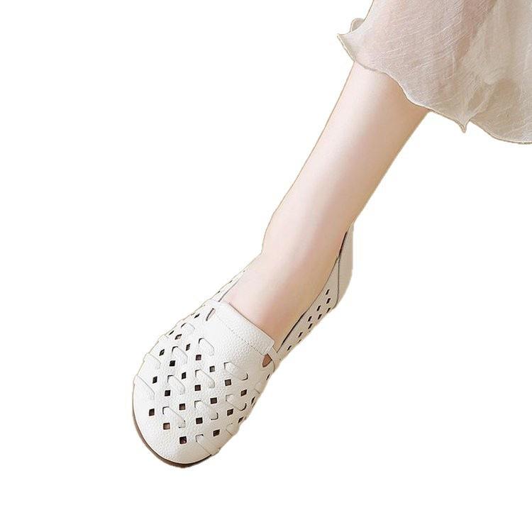 2025 Summer New Breathable Hollow Single Shoes Super Soft Doudou Shoes Soft Sole Soft Surface One Pedal Flat Bottom Shallow Mouth Single Shoes