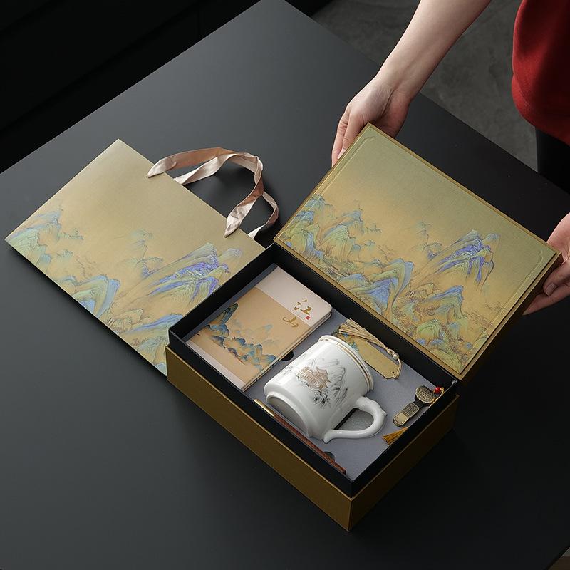 Company Event Logo Souvenir: Creative Business Gifts for Colleagues and Customers