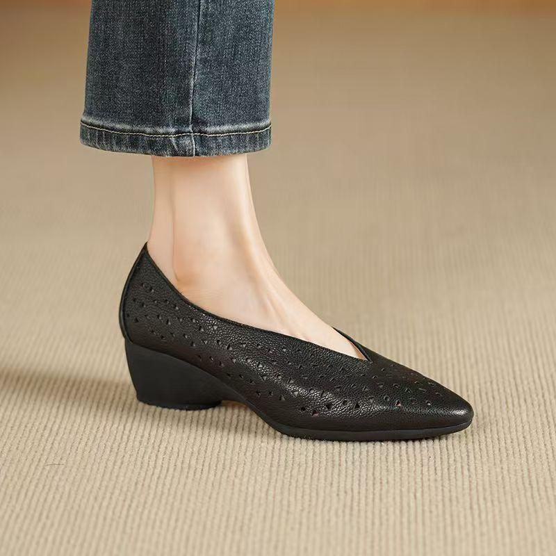 Women's Leather Wedges Pointed Toe Shoes Spring Summer New Shallow Slip On Hollow Out Soft Sole Retro Work Shoes Casual Shoes