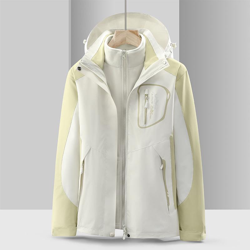 Autumn and Winter Three-in-one Two-piece Set, Windproof and Waterproof Outdoor Jacket, Women's Fleece Jacket, Thickened with Velvet
