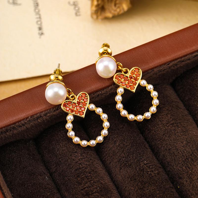 

Корейские серьги-капли с бриллиантами и жемчугом в форме сердца - Универсальные и модные украшения золотой