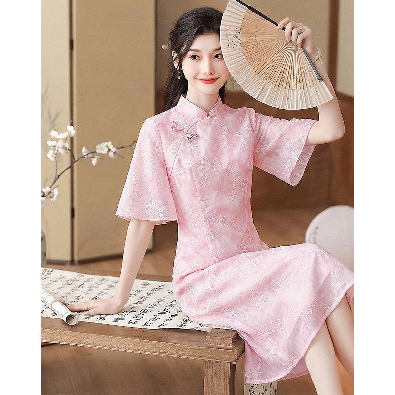 Design Sense Niche Fashion Temperament Slimming Dress for Small Figures
