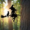 Uroczy Dekor Ogrodowy Wiedźma i Kot - Trwała Sztuka Żelazna z Latającą Miotłą, na Halloween i na Zewnątrz, Dekoracja Ogrodu Zewnętrznego