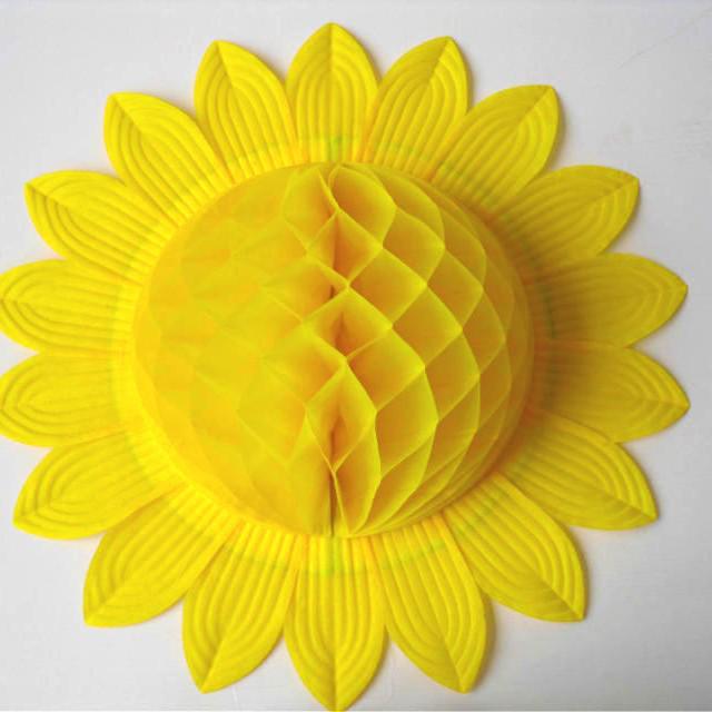 Hand-Flipped Sunflower Prop for Kindergarten Stage Dance