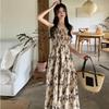 Beautiful and stunning suspender dress summer 2026 new holiday style super fairy Mori floral high waist thin dress