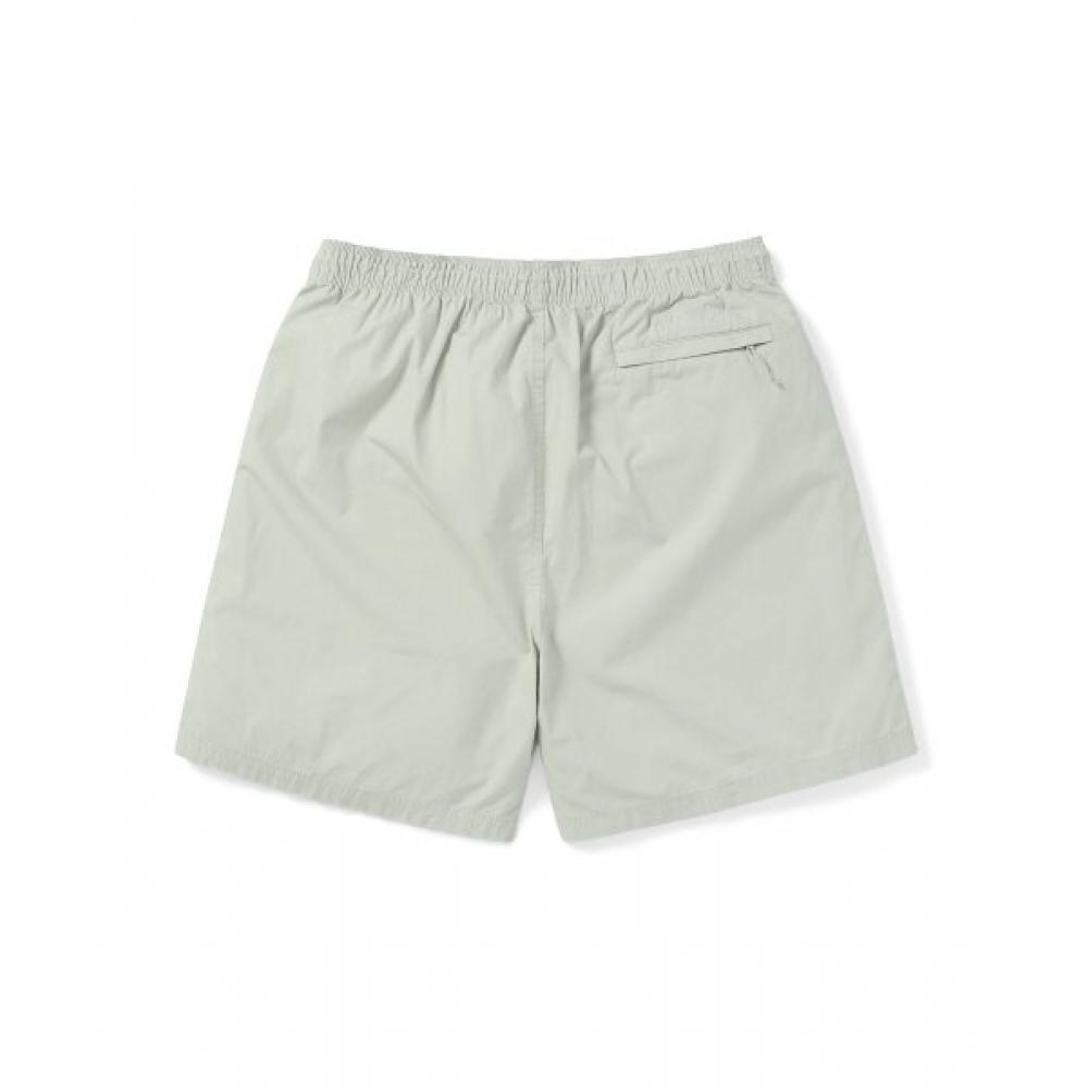 Floral Embroidered Short Mint