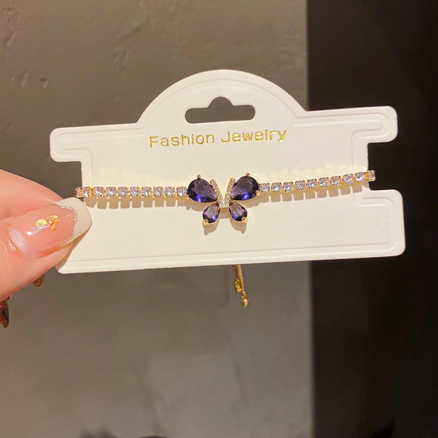 Браслет-шарм с бабочкой и фианитами для женщин Элегантный модный аксессуар GoldPurple