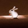 Elegant High-End Rabbit Brooch: Versatile Shell-Inspired Fashion Accessory for Women