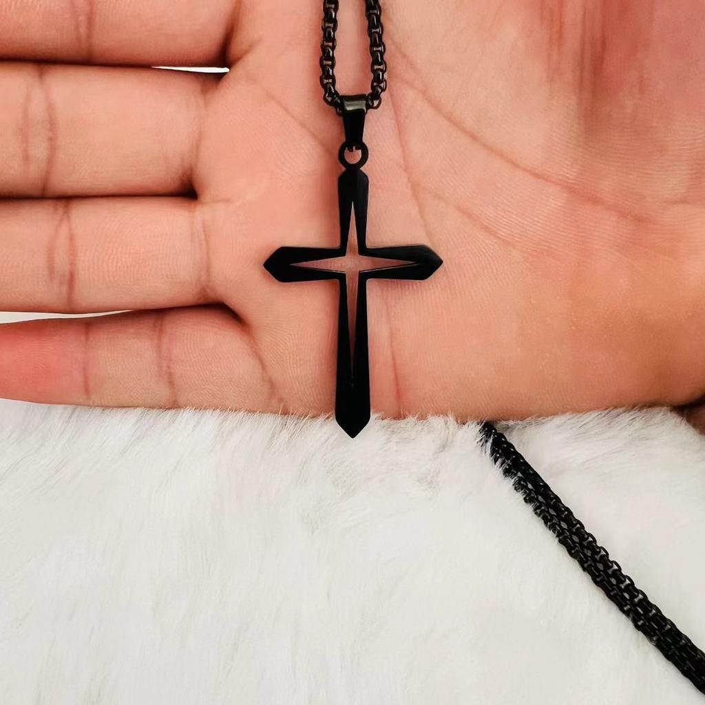 European and Men's Necklace, Fashionable and Simple Cross Starlight Hollow Pendant Jewelry