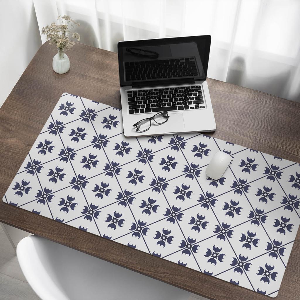 Protective Vinyl Mat for Desk and Table Geometric Retro Pattern 120X60 Cm