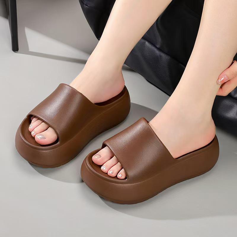 

Женские тапочки из ЭВА: Подошва толщиной 6 см, нескользящая, однотонная, идеально подходит для летнего пляжного ношения 35-36