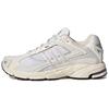 Nové Response Cl 'Chalk White' GY2014
