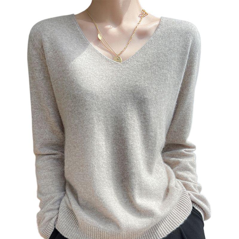 Women's V-Neck Wool Sweater: Autumn/Winter Loose-Fit, Solid Color Knit Pullover with Long Sleeves