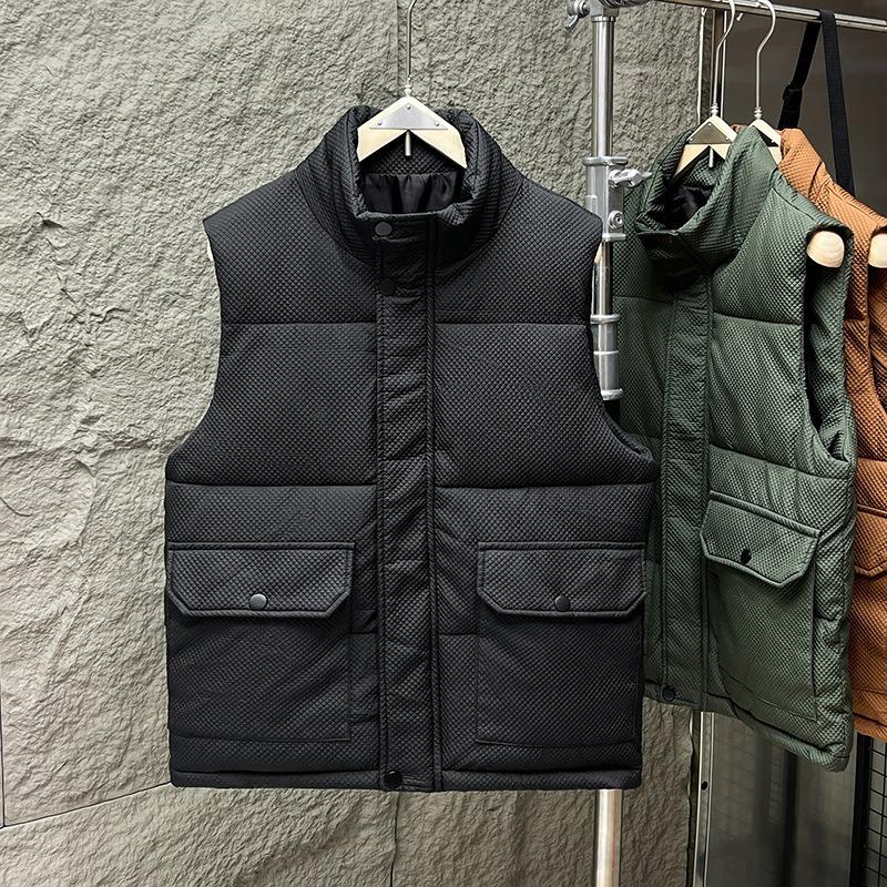 

Tooling cotton vest men s green winter new solid color stand-up collar sleeveless cotton vest female student thickened tooling jacket M (85-50 kg) чорний
