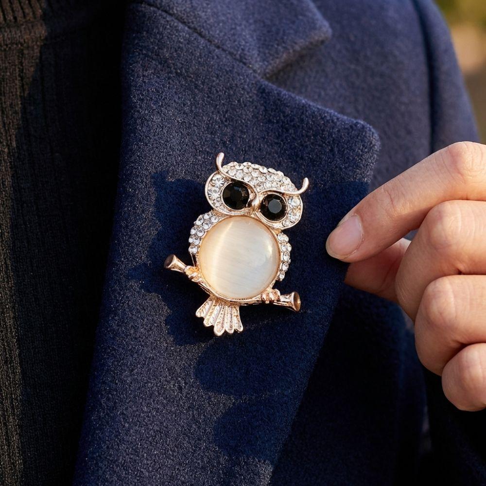 Sparkling Rhinestone Animal Pins Luxury Lapel Pins Rhinestone Brooches  Gift Giving