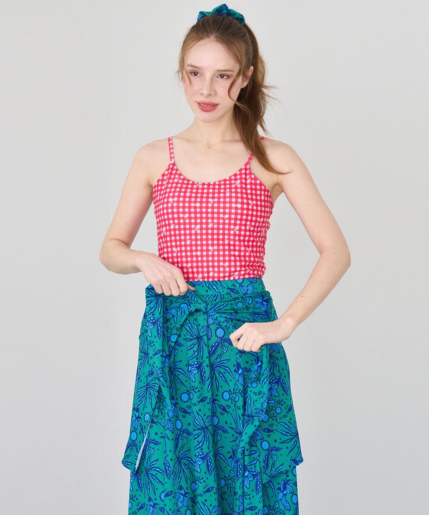 Bonide Tie Skirt Underwater