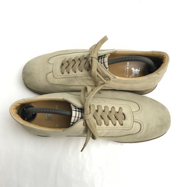Burberry Sneaker aus Nubukleder 26.5 beige inklusive Schuhkarton(GEBRAUCHT)