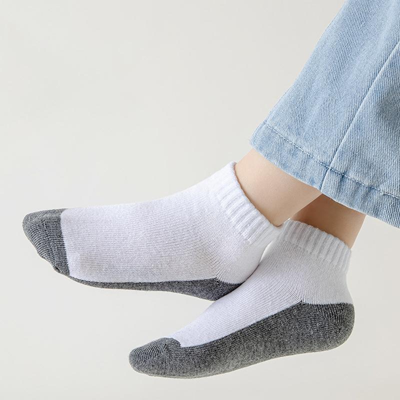 12 paia di calzini corti basic per bambini - design bianco e grigio, traspiranti - adatti per ragazzi e ragazze per la stagione del rientro a scuola