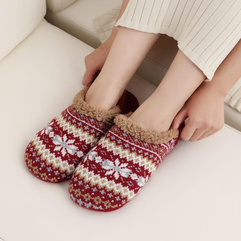 

Snowflake Winter Floor Socks Knitted Fleece Sleeping Socks Sweet Thicken Plush Socks Women червоний