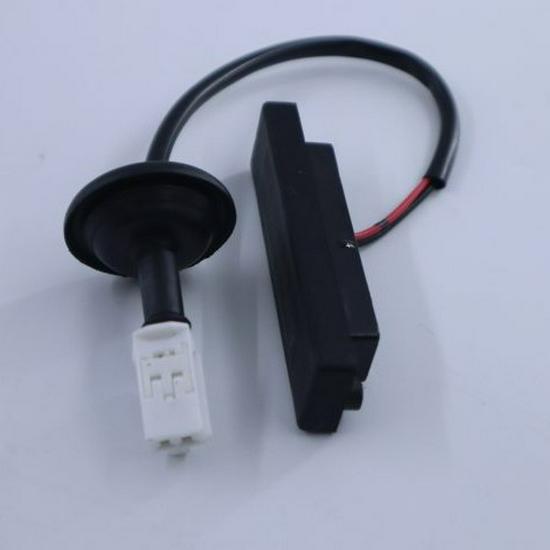 The 812601J600 Trunk Release Switch Is Compatible with Hyundai Tailgate Systems.