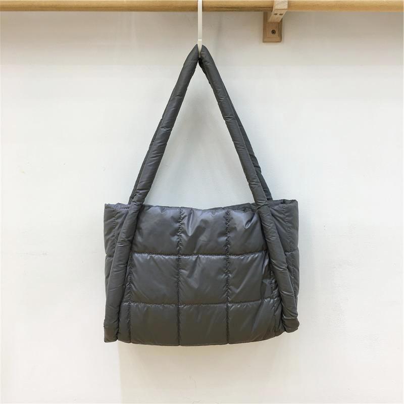 Korean Quilted Shoulder Bags Plaid Padded Square Bag Large Capacity Solid Cotton Blend Tote Bags For Travel Commuting Handbags