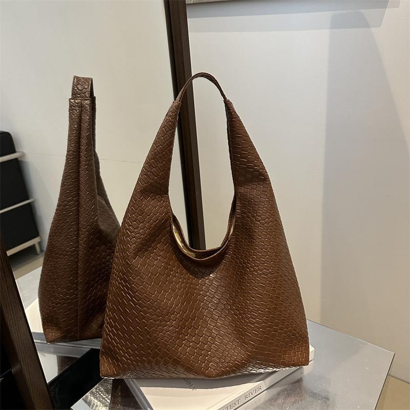 Chic Minimalist Pu Tote Bag For Autumn Fashion Large Capacity Stylish Shoulder Bag
