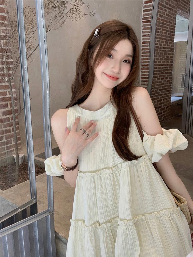 Maternity Off-Shoulder Mid-Length Fairy Dress – Gentle Summer Style, Conceals Belly, Perfect for Moms Not Showing Pregnancy