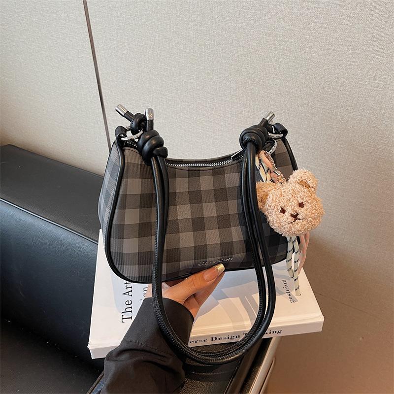 Underarm Bag Women's New Fashion Plaid Versatile Portable Shoulder Bag High-end Messenger Dumpling Bag
