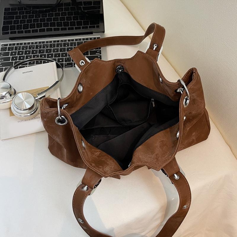 Hollow Rivet Belt Buckle Underarm Shoulder Bag Large Capacity Designer Women Tote Bag Trendy Commuter Top Handle Handbag