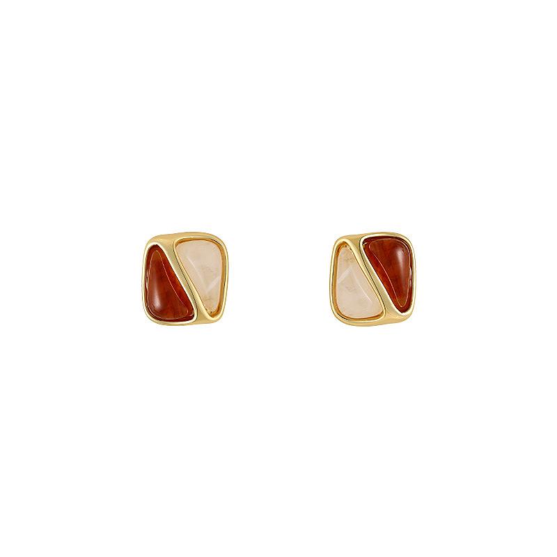 Maillard Color Block Sugar Cube Retro Earrings - Women's High-End Unique Studs 2025