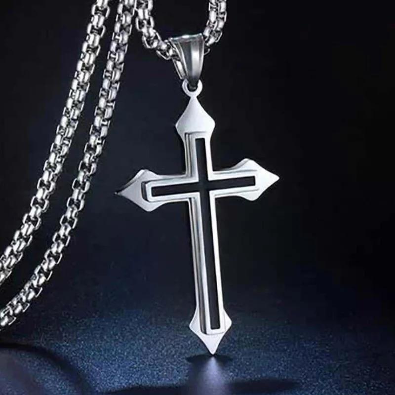 Exquisite Cross Studded Zircon Pendant Necklace for Women Fashion Glamor Wedding Jewelry