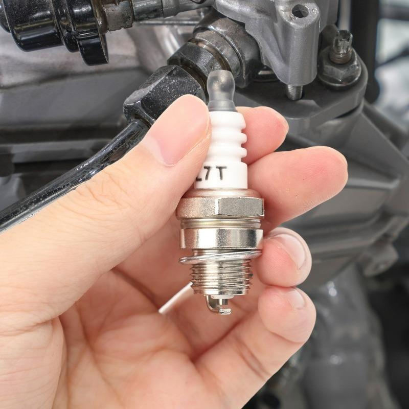 L7T Spark Plug for Grass Cutter Small Engine Chainsaw Grass Cutter Trimmer Brush Cutter Generator Water Pump Replacement