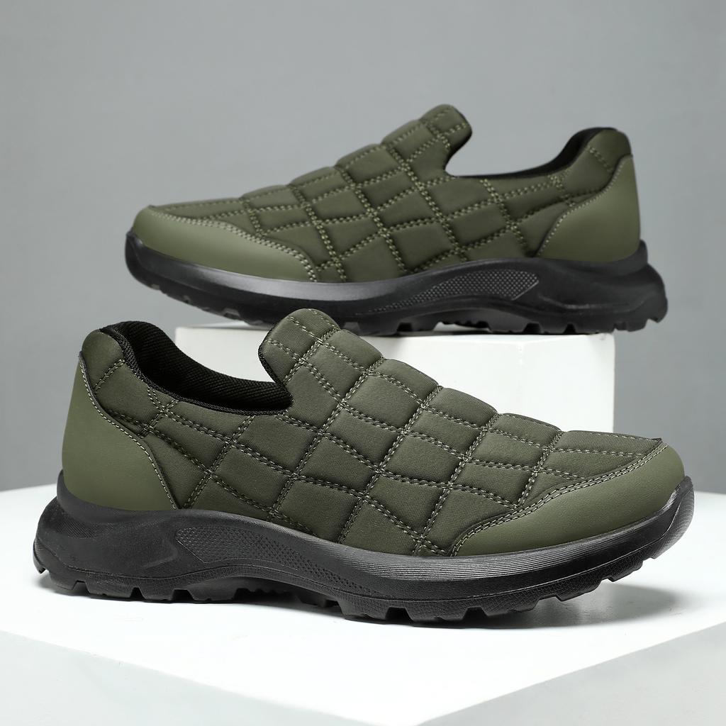 Shoes Men's casual shoes One pedal Lazy shoes Soft sole Comfortable father shoes Shallow mouth breathable men's single shoes Versatile men's shoes