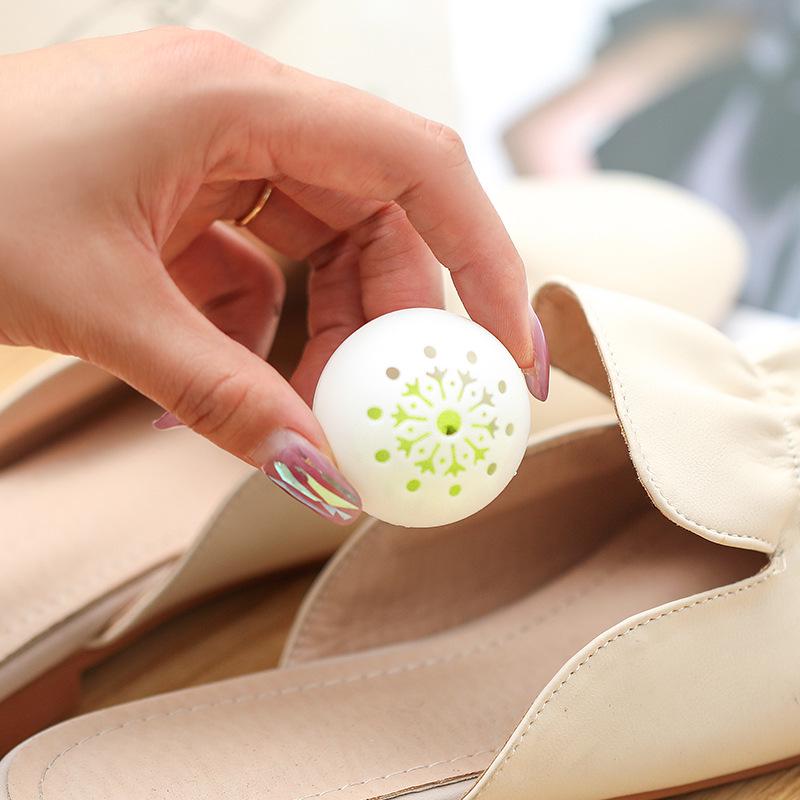 Portable Mini Deodorizing Ball for Shoes and Wardrobes