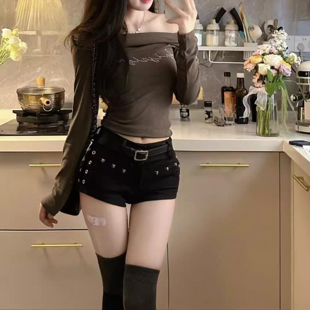 Women's High Rise Denim Shorts Skinny Fit Hot Pants Medium Stretch Rivet Decor Solid Black Jean Shorts Y2K Vintage Clubwear For Summer Night Out