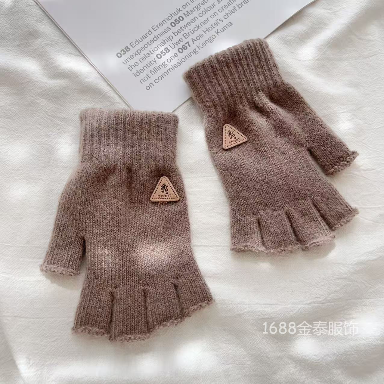 

Autumn and winter half-finger gloves outdoor adult riding non-slip gloves knitted wool cold-proof touch-screen open-finger gloves one size fits all хакі