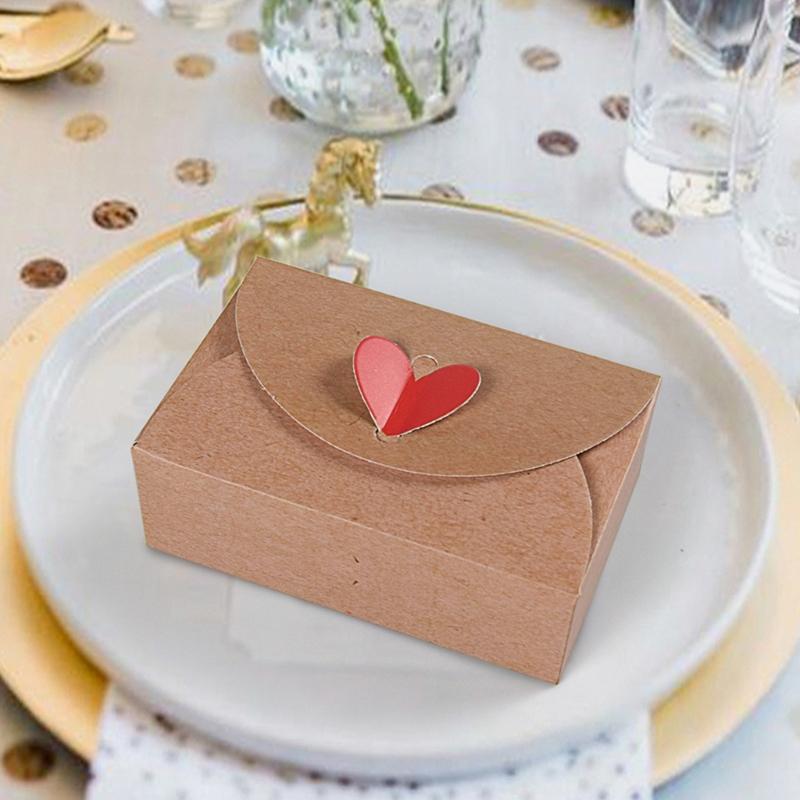 Romance Heart Shape Paper Gift Box for Valentine's Day Presents with Easy Heart Clasp Design Gift Wrap Box