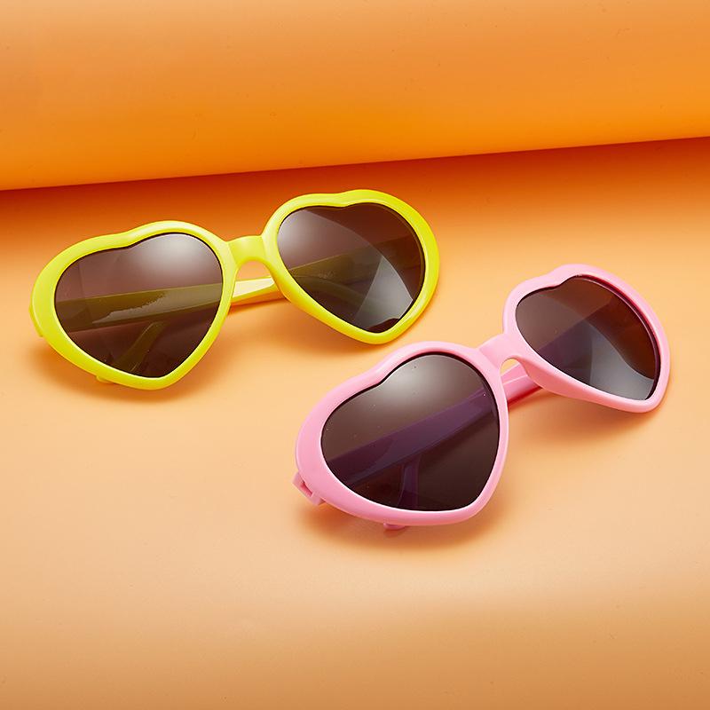 Peach heart Sunglasses love Sunglasses European and American trend frameless conjoined Sunglasses dazzling color glasses