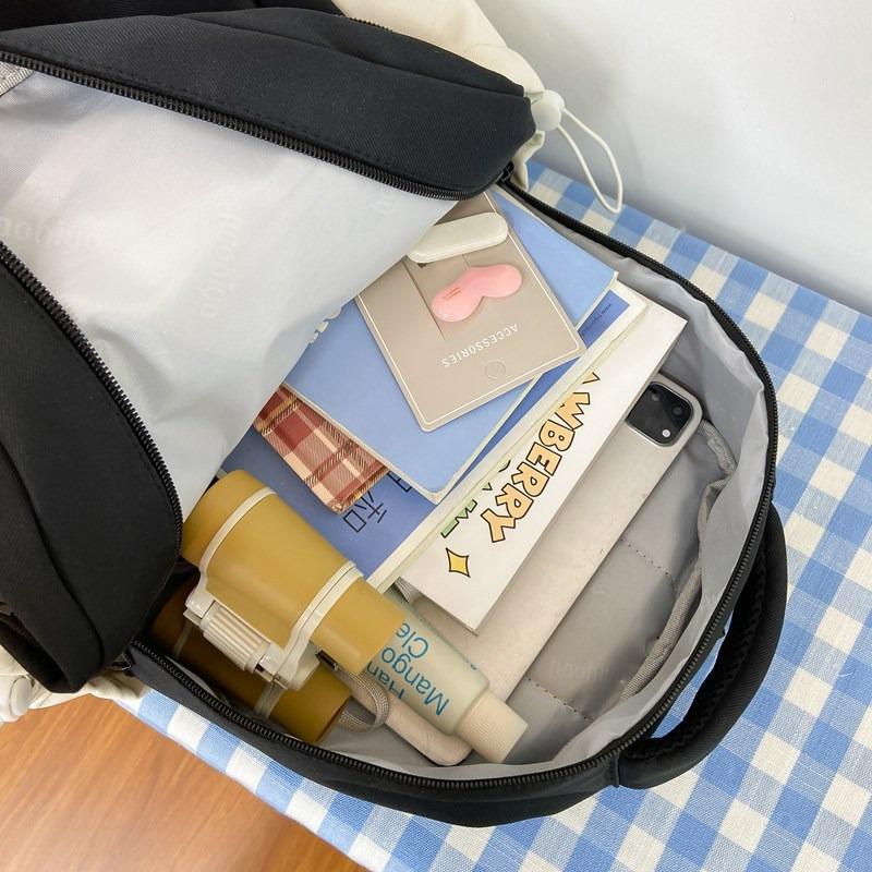 The new schoolbag is high-value, fresh and sweet, candy-colored backpack, lightweight and large-capacity backpack for junior high school students.