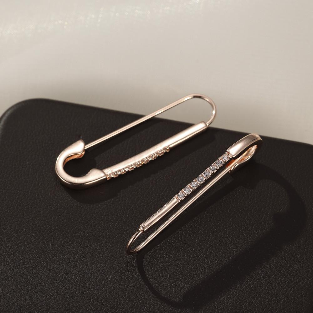 

Модные медные серьги-пусеты с цирконами, трендовый образ для женщин 2024 Copper Zircon