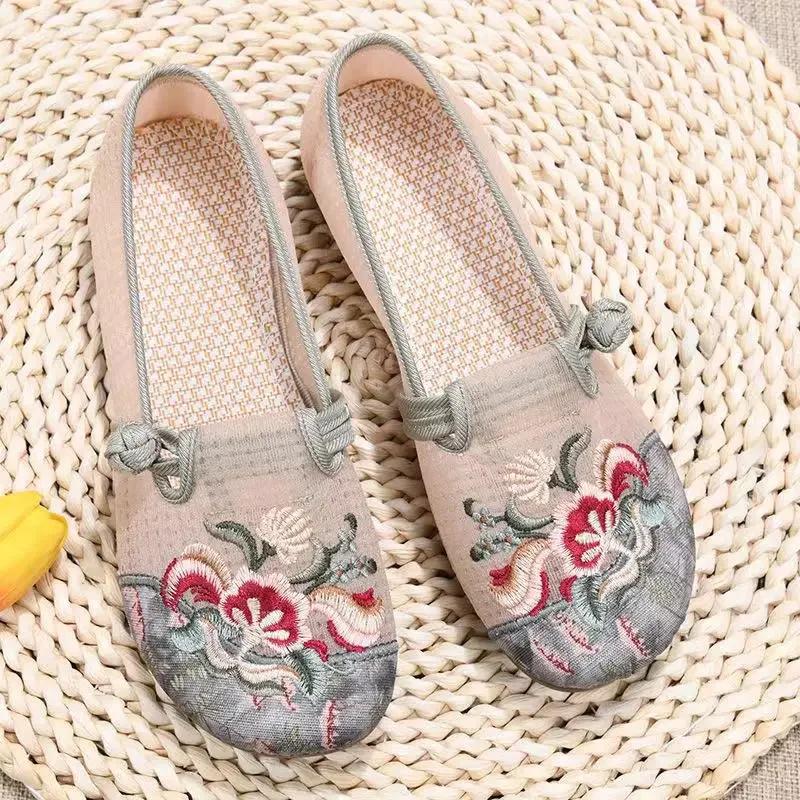 Fashion Soft Sole Casual Loafers  for Women Summer Fashion Knitted Non Slip Breathable Mesh Walking Shoes Woman Slip-on Platform Shoes