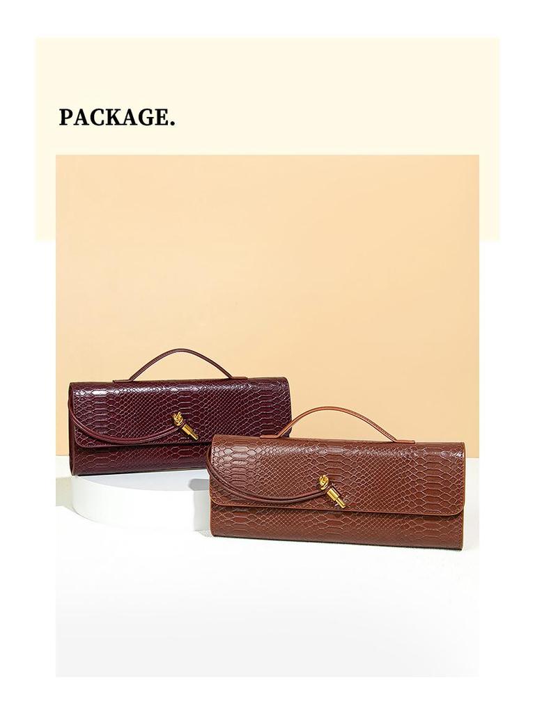 Snakeskin Retro Baguette Clutch: Trendy High-End Handheld, Crossbody & Single Shoulder Evening Bag for Women